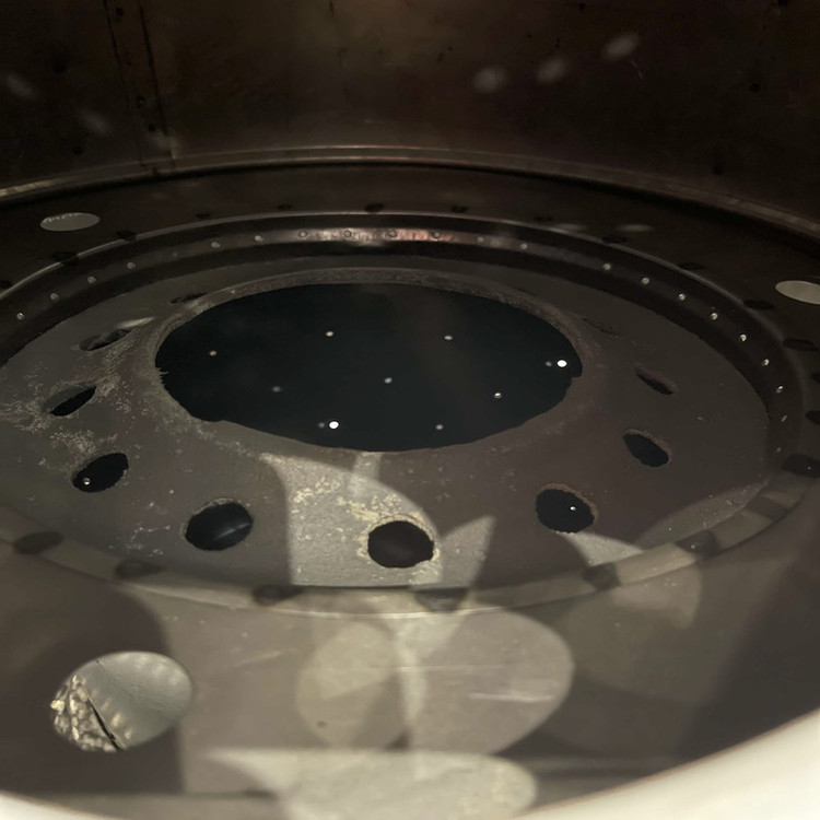 بخاری نفتی مدل مسجدی مخزن چدن